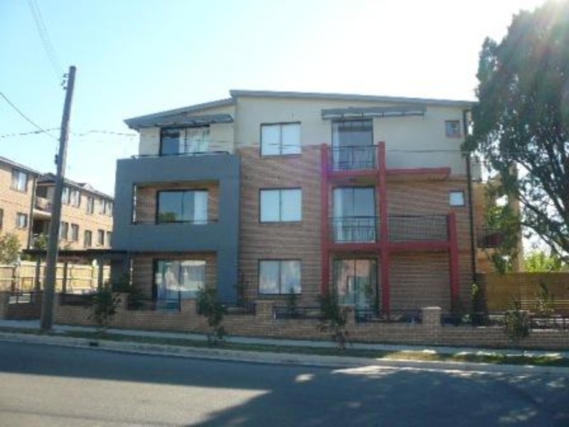 18/3-5 Talbot Road, Guildford NSW 2161